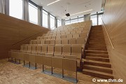 Neue Chemie, JLU Gießen: Kleiner Hörsaal, von unten, Bild 2; Foto: Gerhardt
