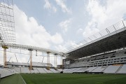 Corinthians Stadion, São Paulo: West & Südtribüne