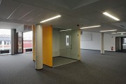 BASF Pfalzgrafenstraße: Großraumbüro mit gelbem Single-Work-Cube 2