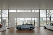 VW-Fleischhauer: Innenansicht Schaufenster 1
