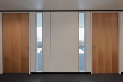 Euro-Tower, Frankfurt: 32. level - detail office-doors