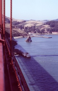 Golden Gate Bridge: balustrade-view towards north-shore