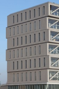 Patch 22, Amsterdam: north-western façade, timber-construction
