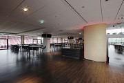 Coface-Arena: link between club and lounge