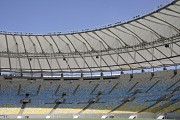 Maracanã stadium: southern roof seen from green