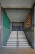 Unité d'habitation, stairs to boulevard-mazzanine
