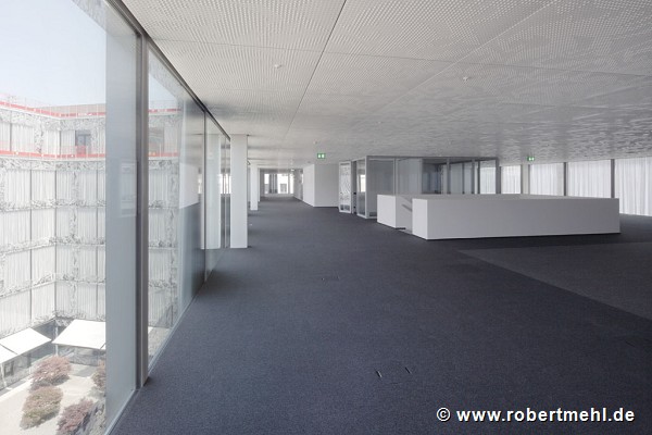 Allianz Suisse Hochhaus - Büroflächen Nebengebäude 3