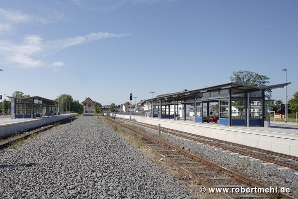 Bahnhof Bedburg: Südansicht