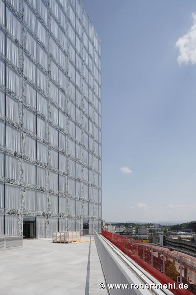 Allianz Suisse Tower - roof terrasse 2