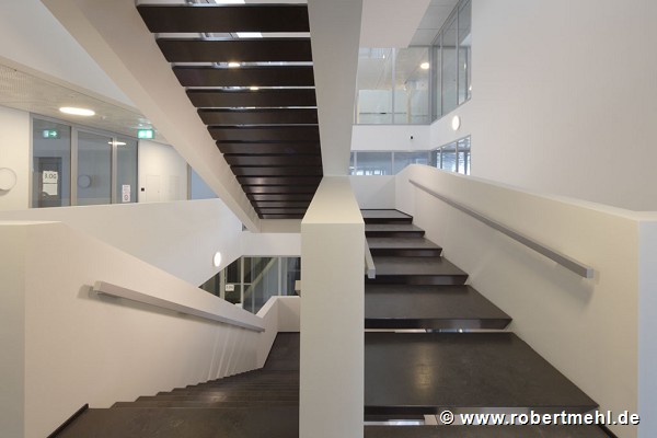 Allianz Suisse Tower - main staircase 1