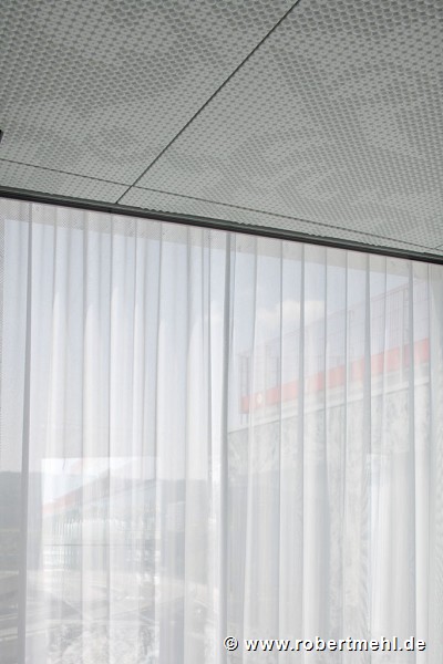 Allianz Suisse Tower - detail CCF-curtain