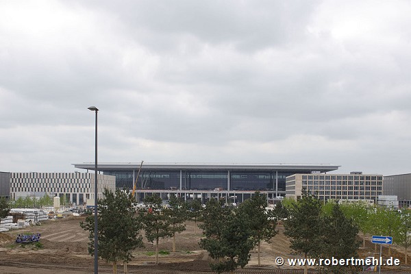 BER airport, Berlin: main terminal access view