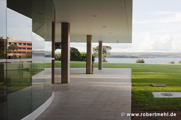 Brasilia-Palace: eastern event-section, veranda 1