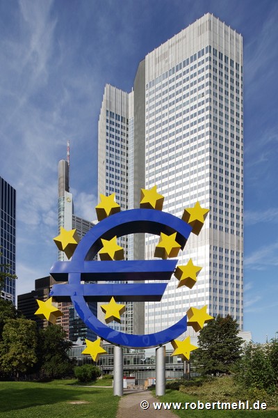 Euro-Tower, Frankfurt: tower and Euro-sculpture
