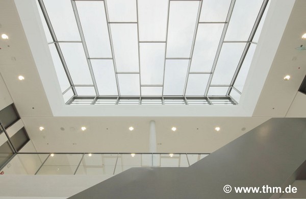 New Chemistry, JLU Gießen: skylight of auditory-center lobby; photo: Dern
