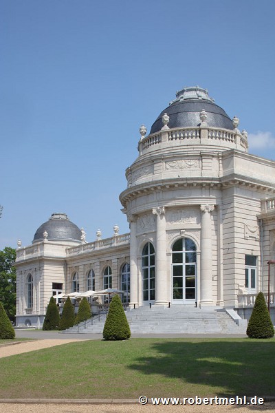 Musée La Boverie: western façade's center risalit