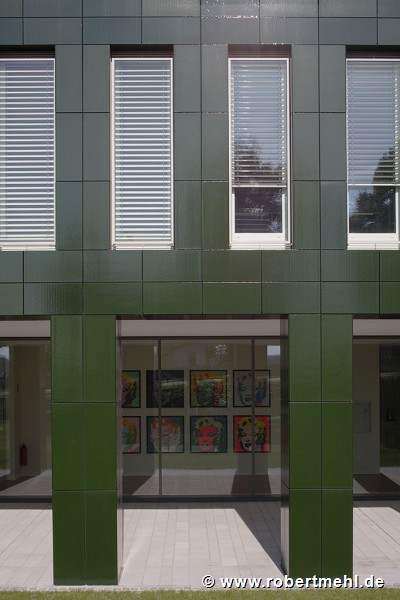 Mittelbayerischer Verlag: façade-detail