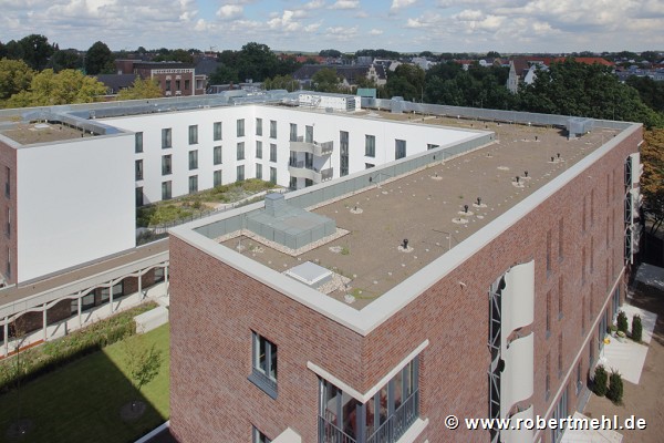 Bethanien-Höfe, Hamburg: roof-top view East-wing