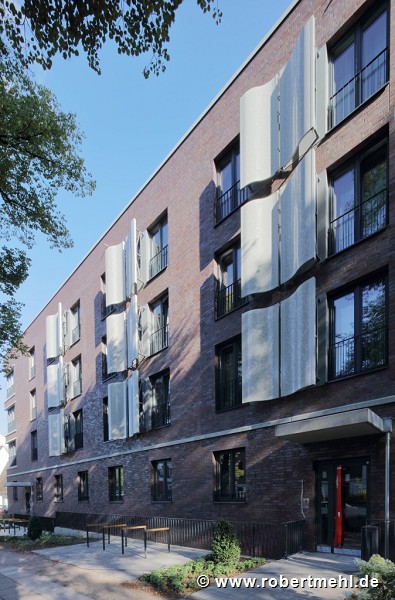 Bethanien-Höfe, Hamburg: façade Martini-street, fig. 2