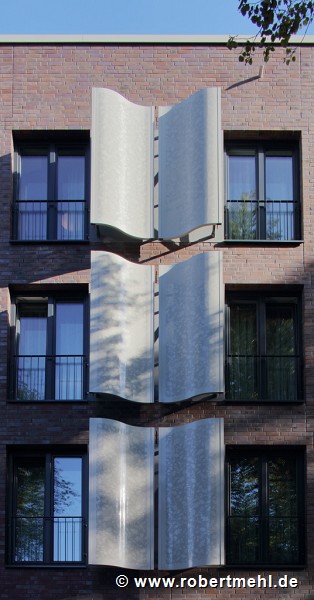 Bethanien-Höfe, Hamburg: Martini-street, window-detail