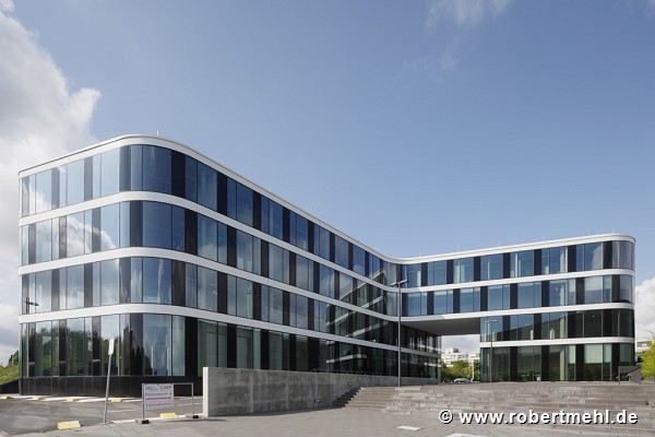 CMP of Aachen University: office building from Northeast