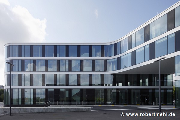 CMP of Aachen University: office building from North