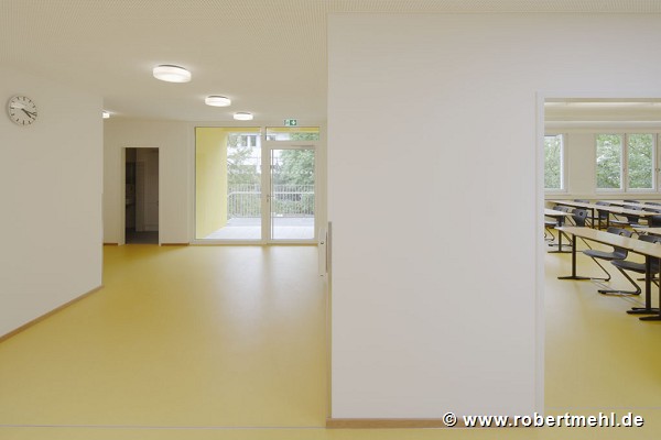Eberhard-Ludwigs-school: upper-floor lobby, fig. 4