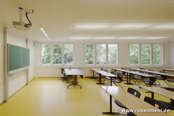 Eberhard-Ludwigs-school: upper-floor class-room, fig. 2