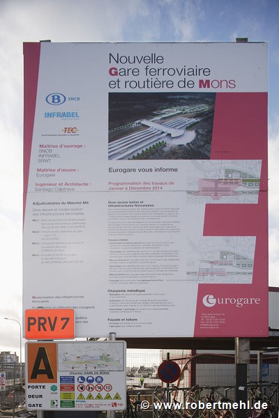 Eurogare Mons: Its finishing is not mentioned on the construction-site-sign