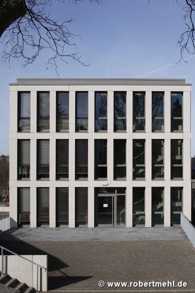 iww: southern office façade