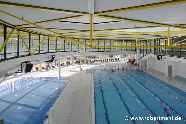 Lentpark: swimming pool & elevated ice rink 3