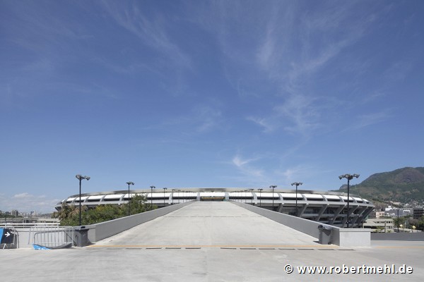 Maracanã stadium: ramp-view northwest-side 1
