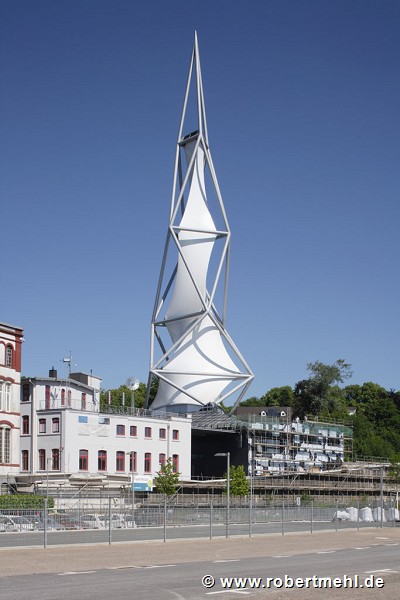 Phänomenta: tower seen from railway-station lot