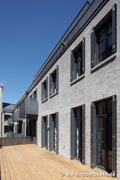 Röte-streetquarter-housing, module B: southern terrace