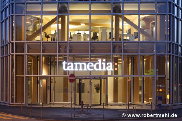 tamedia - main entrance while dawn