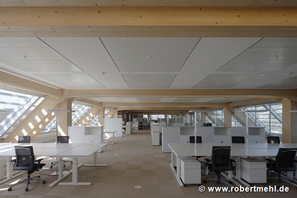tamedia - roof floor editorial offices 1