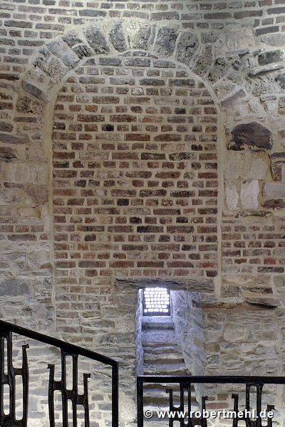 Aachen town-hall: St Mary's tower, 1st-floor, bricked window