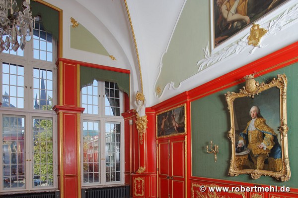 Aachen town-hall: red chamber, south-western room-corner, zoom