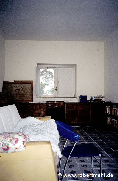Villa Malaparte, a guest room