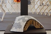 Hexastone Pavillon: Modell des Pavillon in der Ausstellung "Robotische Baukultur"