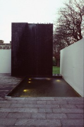 Pavilion of the Azores: patio basin and gap