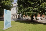 Kiel state parliament: sign with main entrance