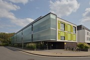 New railway town Opladen: Student residence, front side